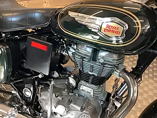 Used 2015 Royal Enfield Bullet Green - Interior and Exterior details 7