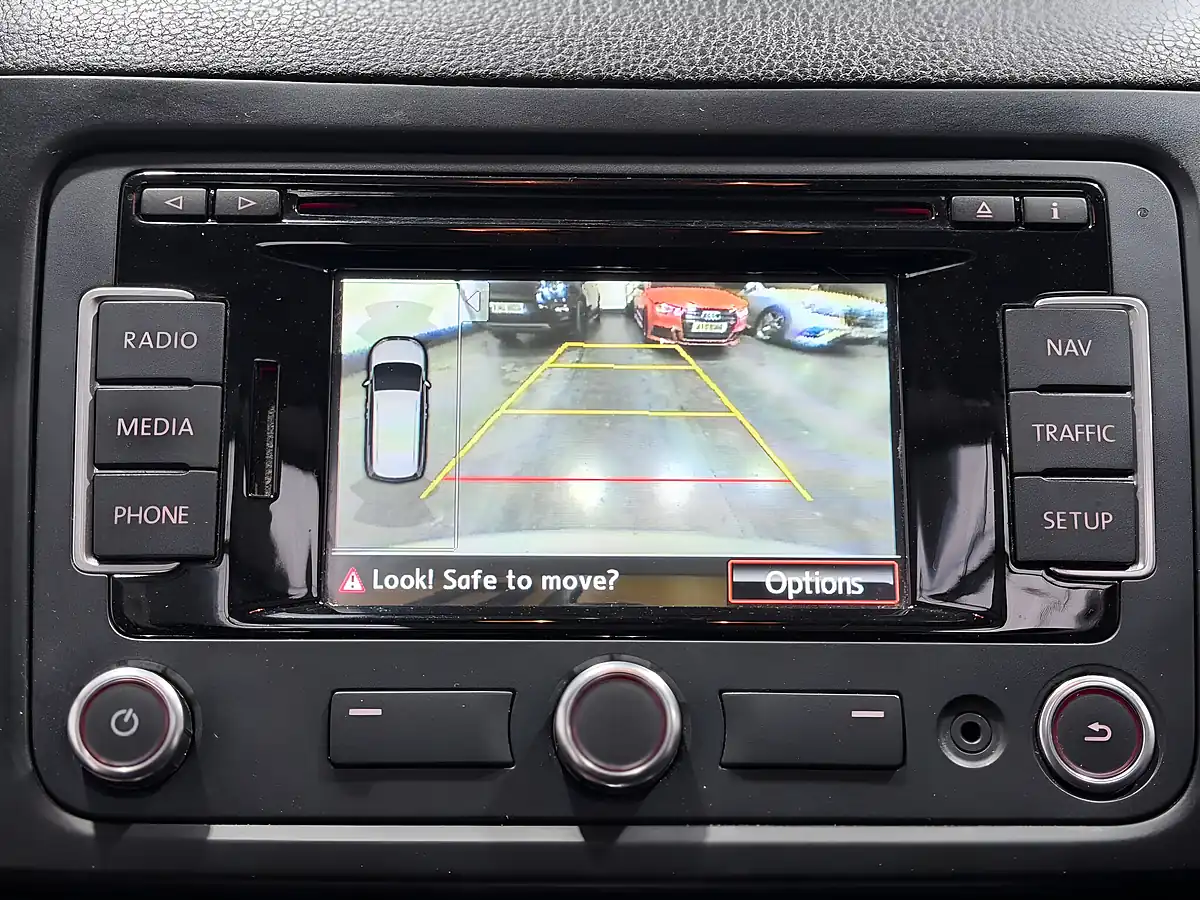 Used 2015 SEAT Alhambra Se Lux Brown - Interior and Exterior details 16