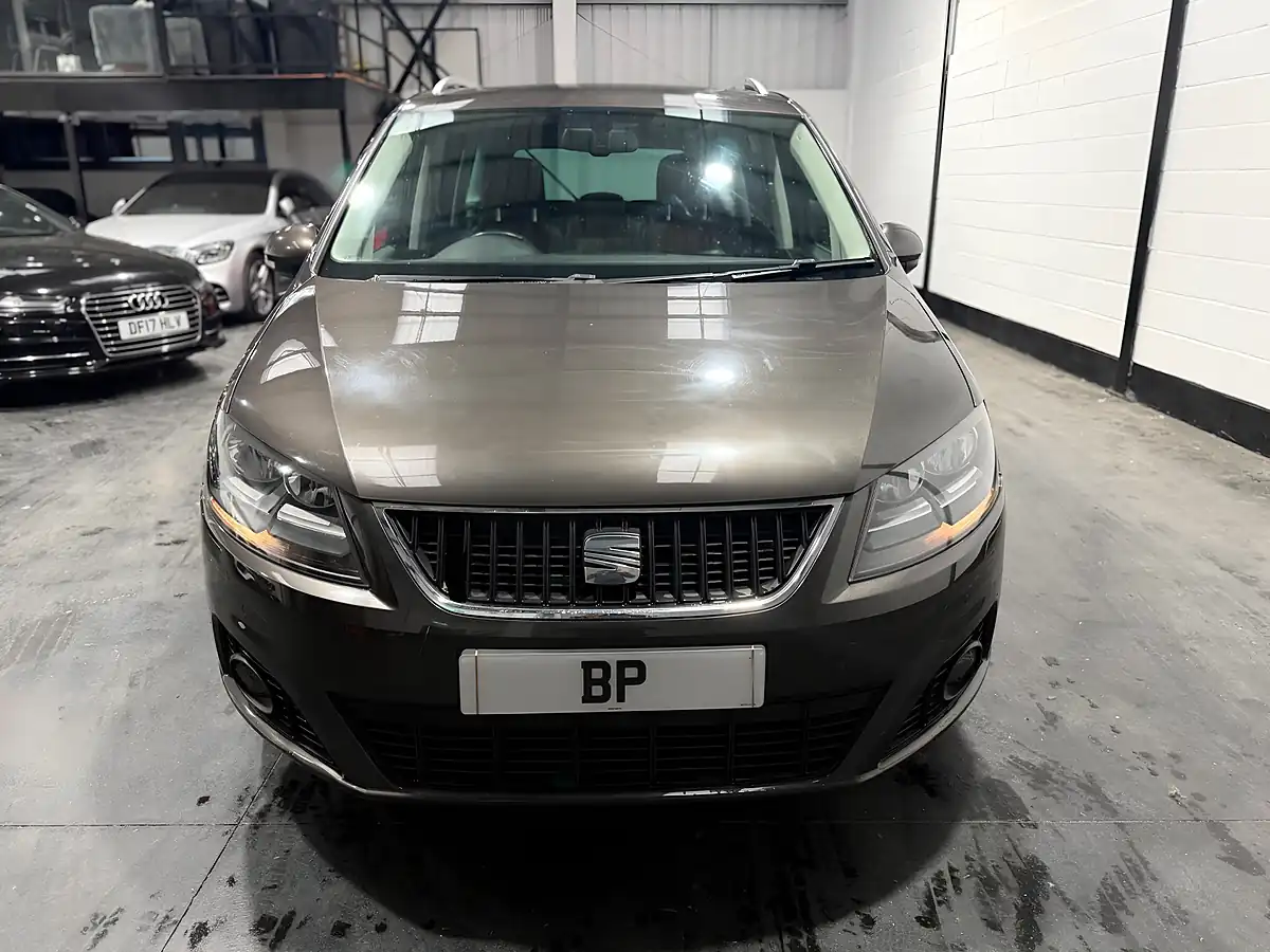 Used 2015 SEAT Alhambra Se Lux Brown - Interior and Exterior details 2