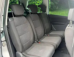 Used 2015 SEAT Alhambra Se Reflex Silver - Interior and Exterior details 13