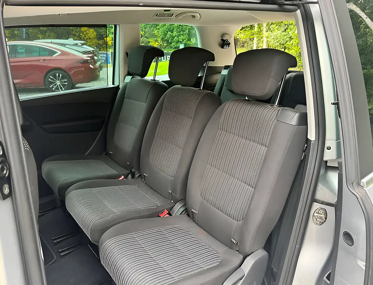 Used 2015 SEAT Alhambra Se Reflex Silver - Interior and Exterior details 16