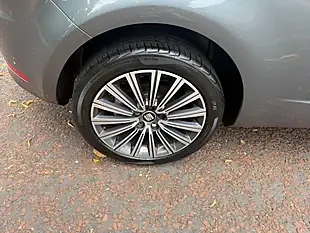 Used 2015 SEAT Ibiza Connect Sport Grey - Interior and Exterior details 13