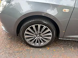 Used 2015 SEAT Ibiza Connect Sport Grey - Interior and Exterior details 14