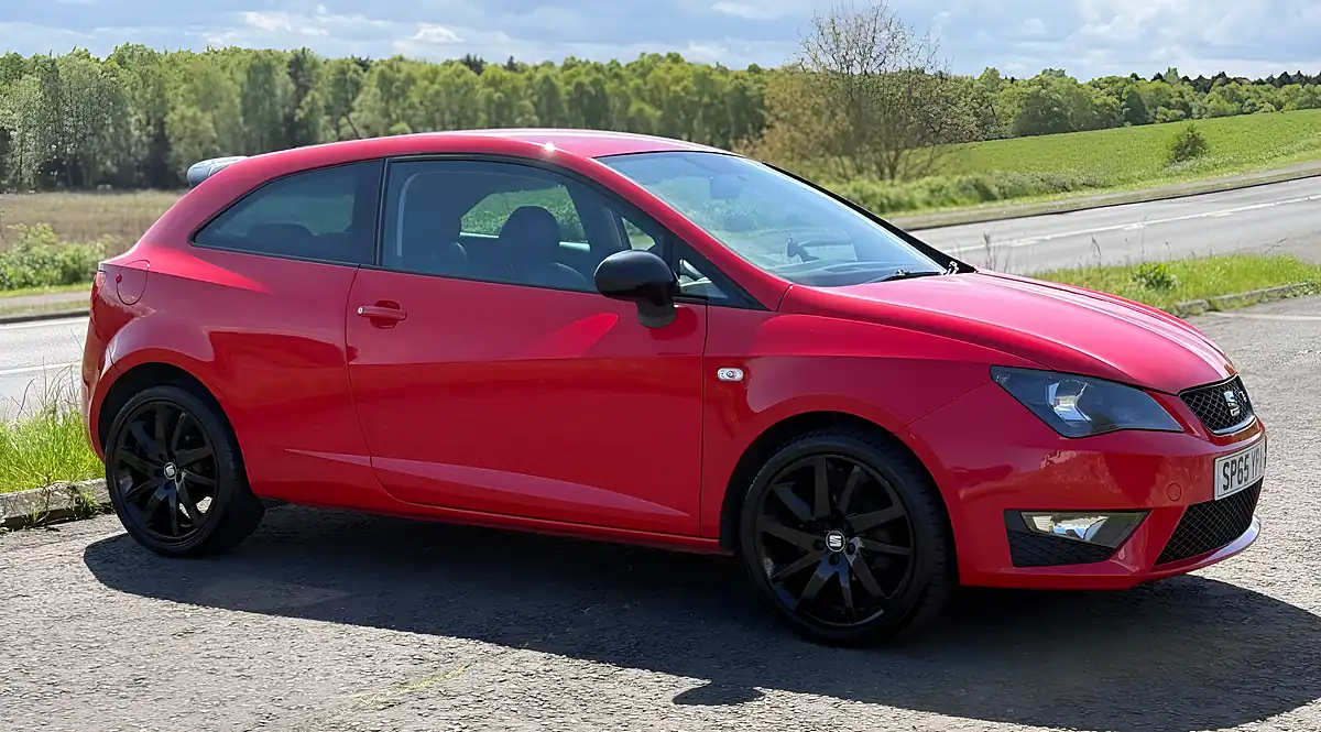 Used 2015 SEAT Ibiza Fr Black Red - Interior and Exterior details 2