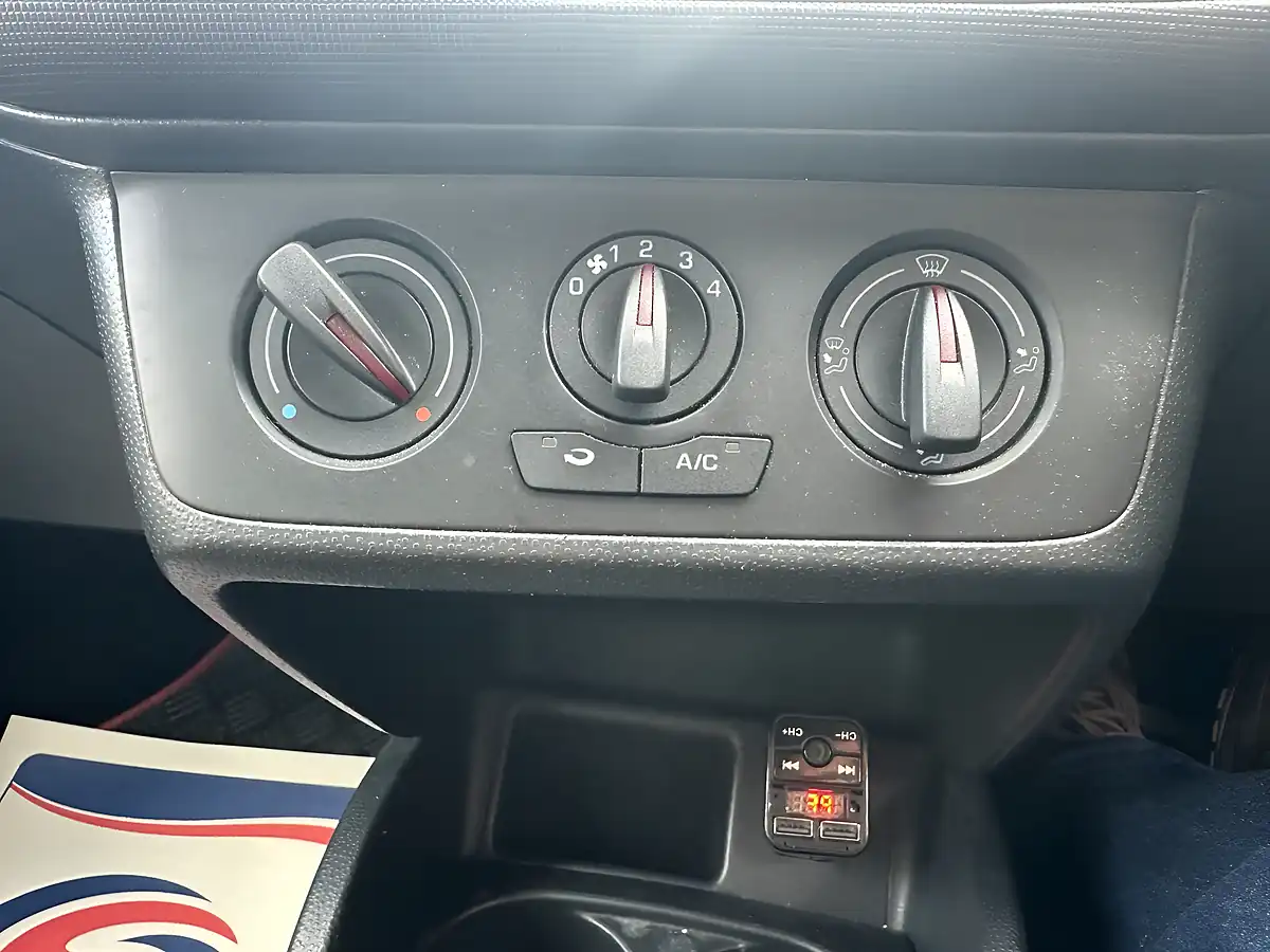 Used 2015 SEAT Ibiza Fr Black Red - Interior and Exterior details 17
