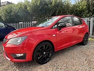 Used 2015 SEAT Ibiza Fr Black Red - Interior and Exterior details 5