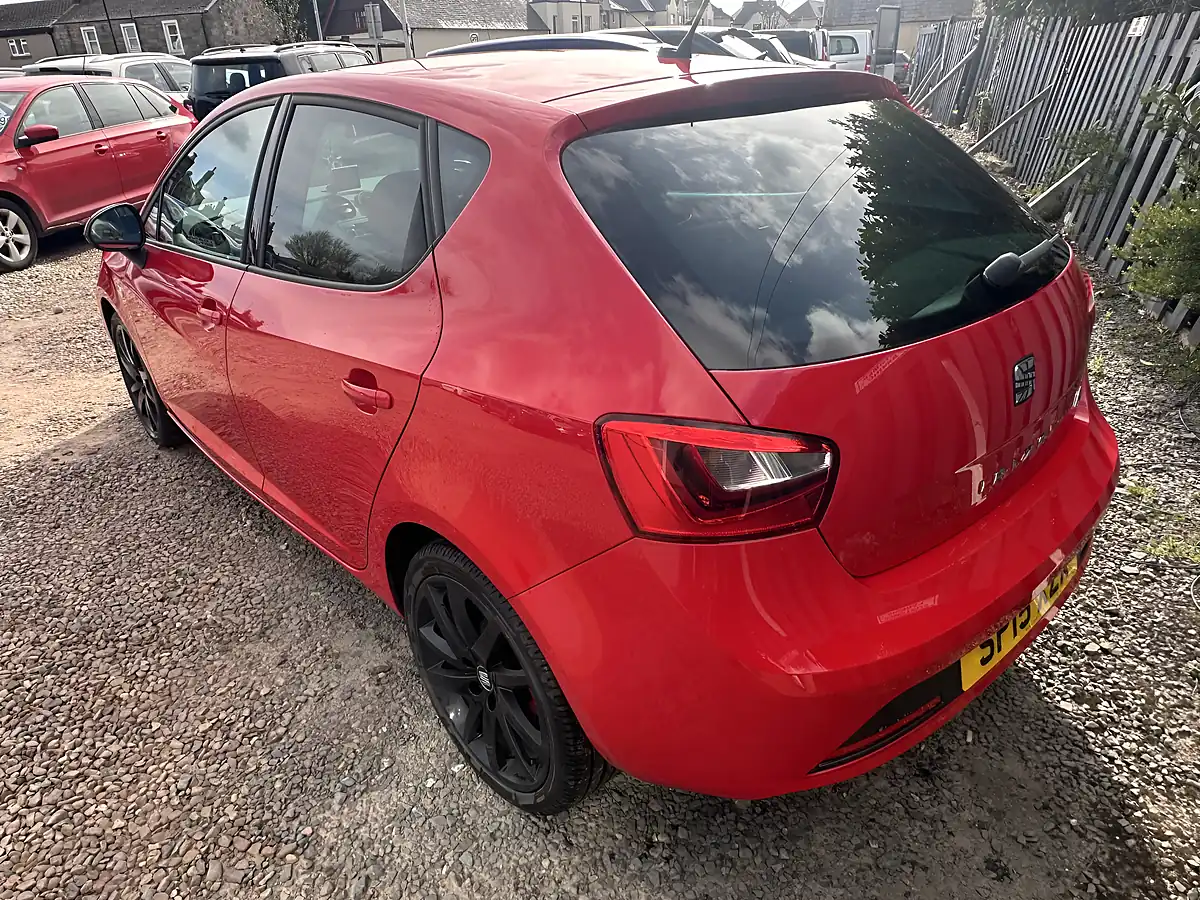 Used 2015 SEAT Ibiza Fr Black Red - Interior and Exterior details 9