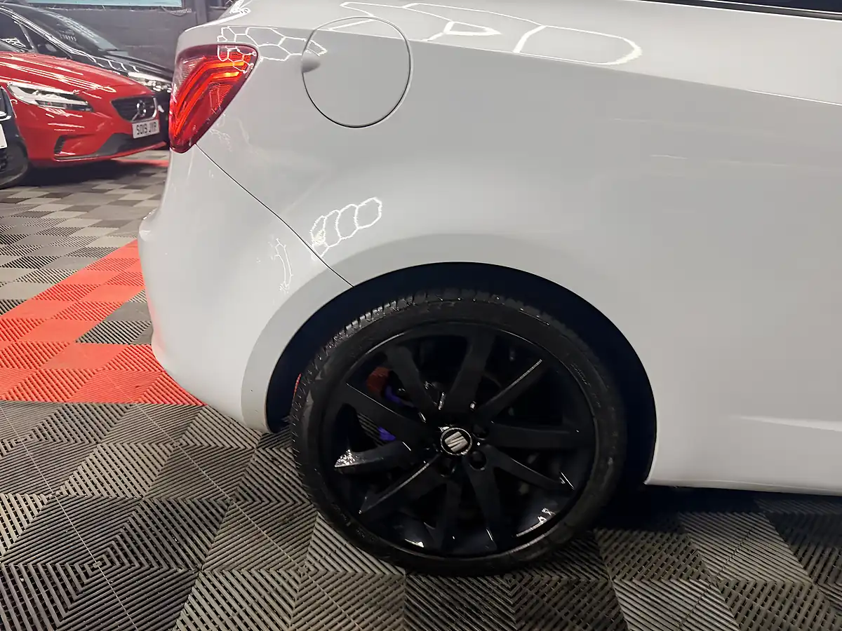 Used 2015 SEAT Ibiza Fr Black White - Interior and Exterior details 11