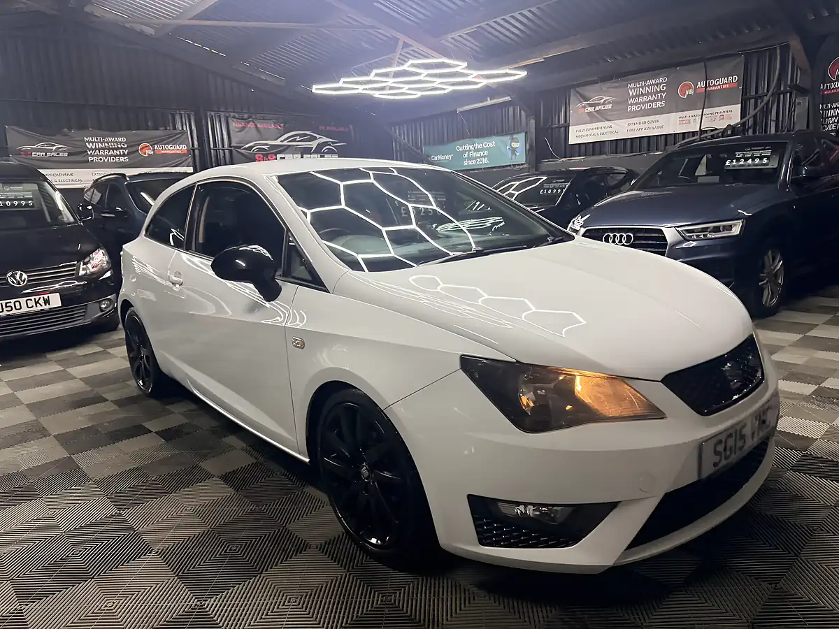 Used 2015 SEAT Ibiza Fr Black White - Interior and Exterior details 15