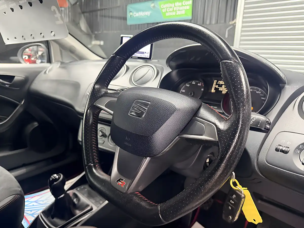 Used 2015 SEAT Ibiza Fr Black White - Interior and Exterior details 17