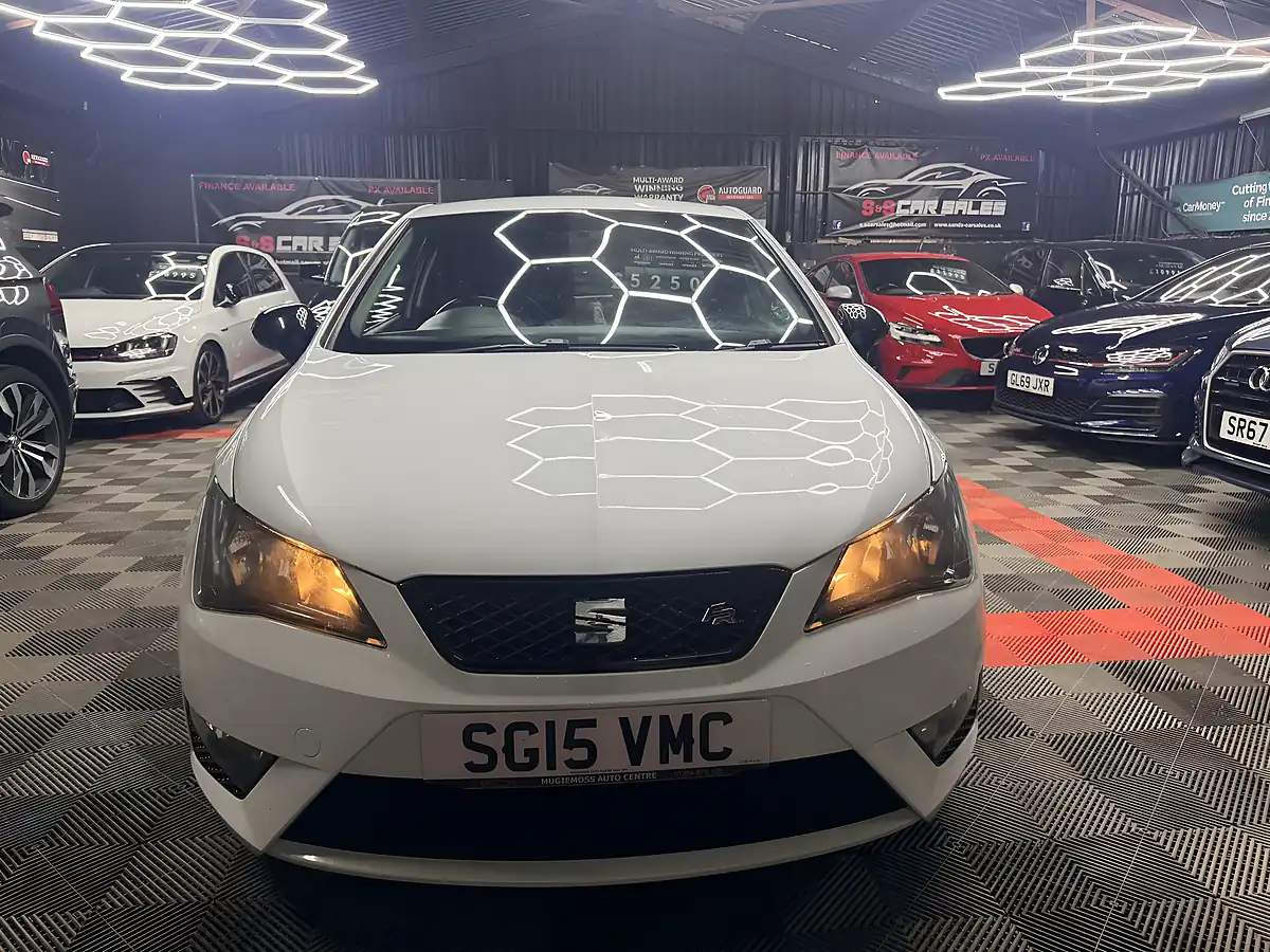 Used 2015 SEAT Ibiza Fr Black White - Interior and Exterior details 5
