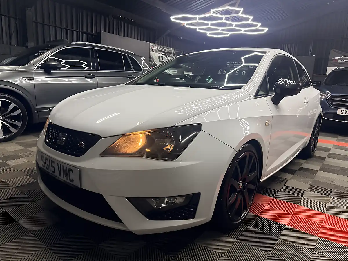 Used 2015 SEAT Ibiza Fr Black White - Interior and Exterior details 6