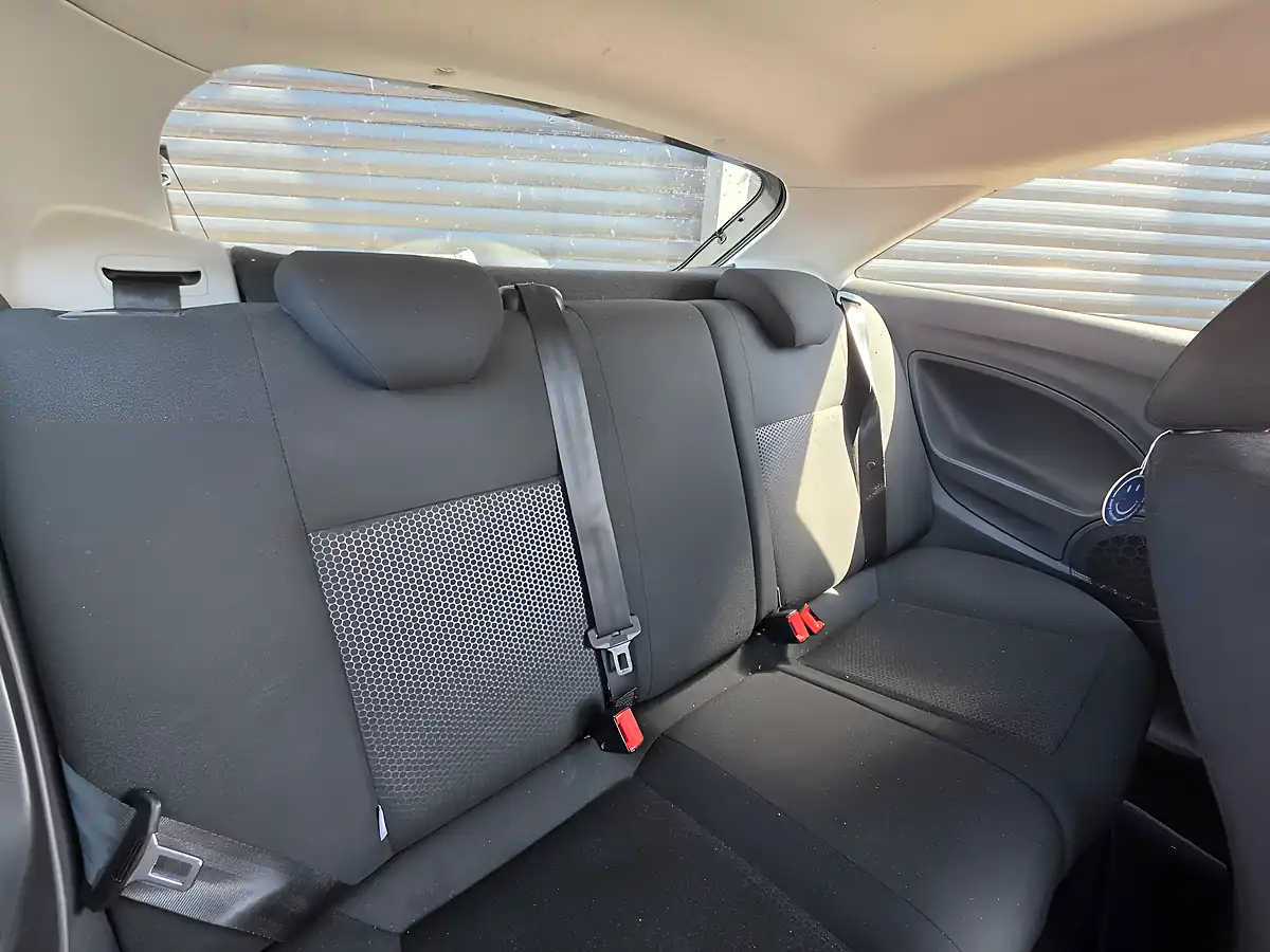 Used 2015 SEAT Ibiza Fr Grey - Interior and Exterior details 4