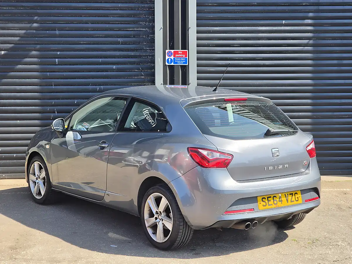 Used 2015 SEAT Ibiza Fr Grey - Interior and Exterior details 9