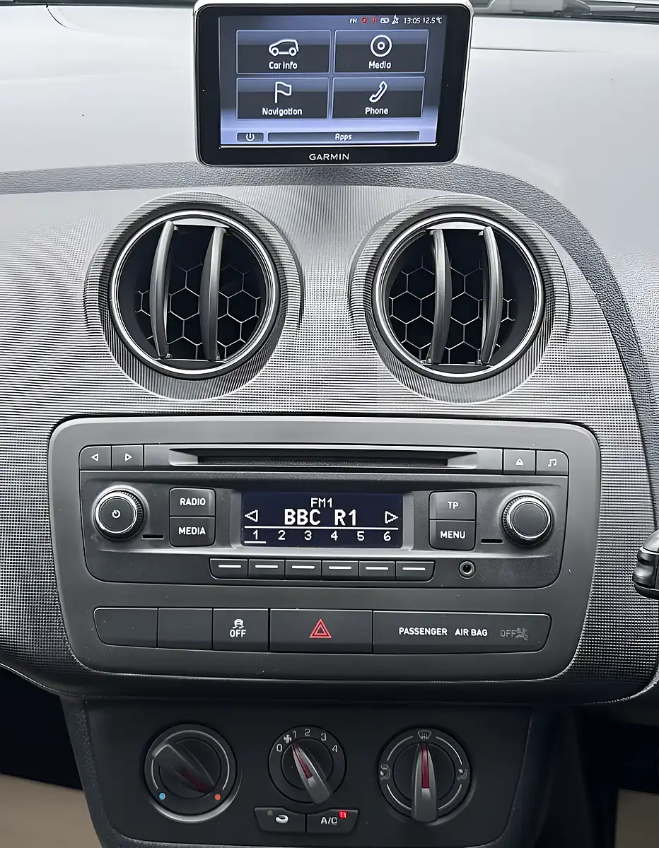 Used 2015 SEAT Ibiza Fr Grey - Interior and Exterior details 14