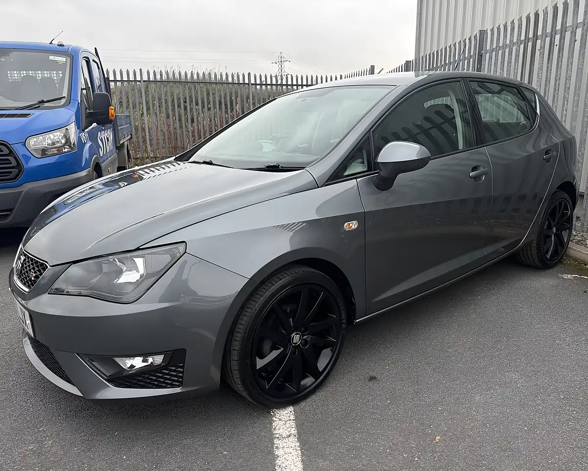 Used 2015 SEAT Ibiza Fr Grey - Interior and Exterior details 2
