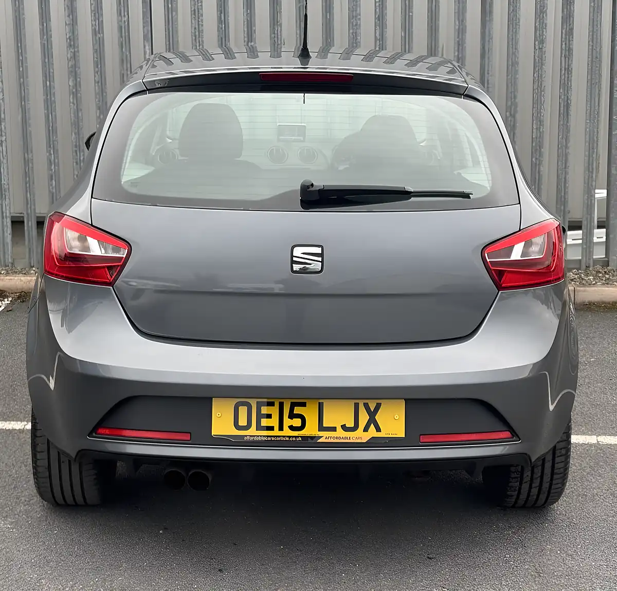 Used 2015 SEAT Ibiza Fr Grey - Interior and Exterior details 5