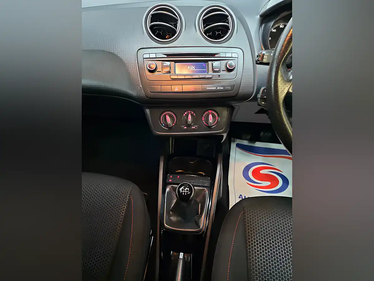 Used 2015 SEAT Ibiza Fr Grey - Interior and Exterior details 13