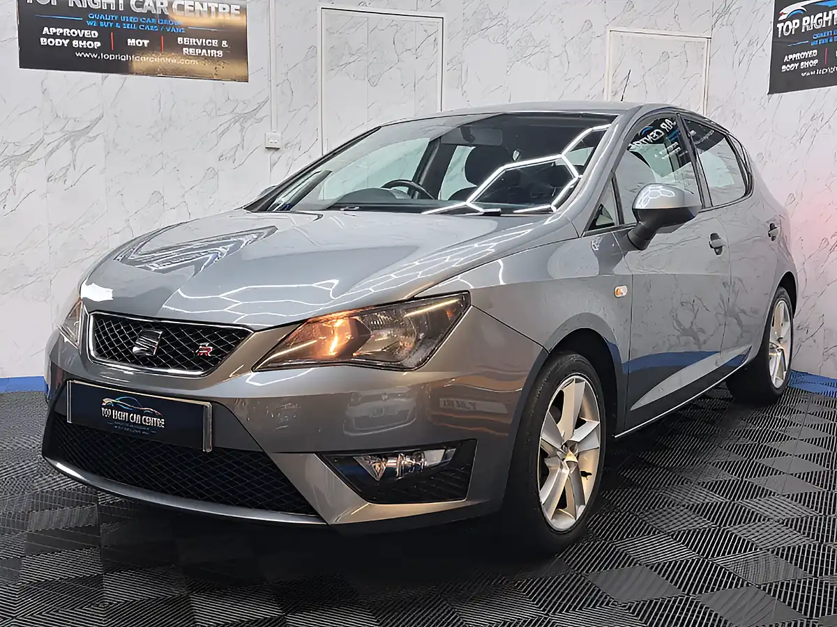 Used 2015 SEAT Ibiza Fr Grey - Interior and Exterior details 5