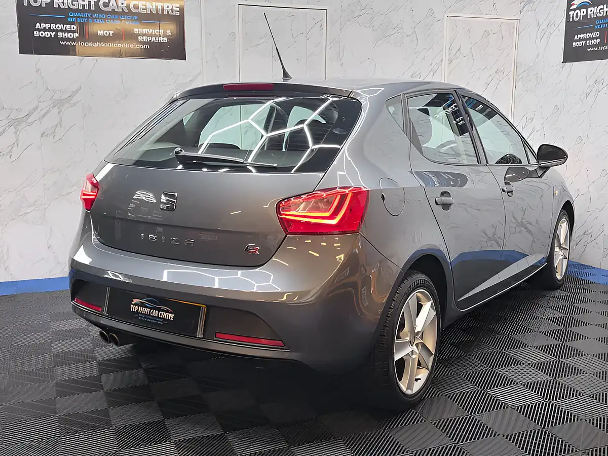 Used 2015 SEAT Ibiza Fr Grey - Interior and Exterior details 7