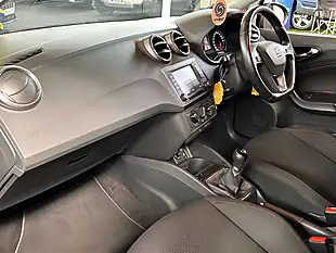 Used 2015 SEAT Ibiza Fr - Interior and Exterior details 9