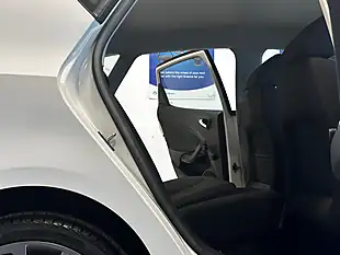 Used 2015 SEAT Ibiza Fr White - Interior and Exterior details 17