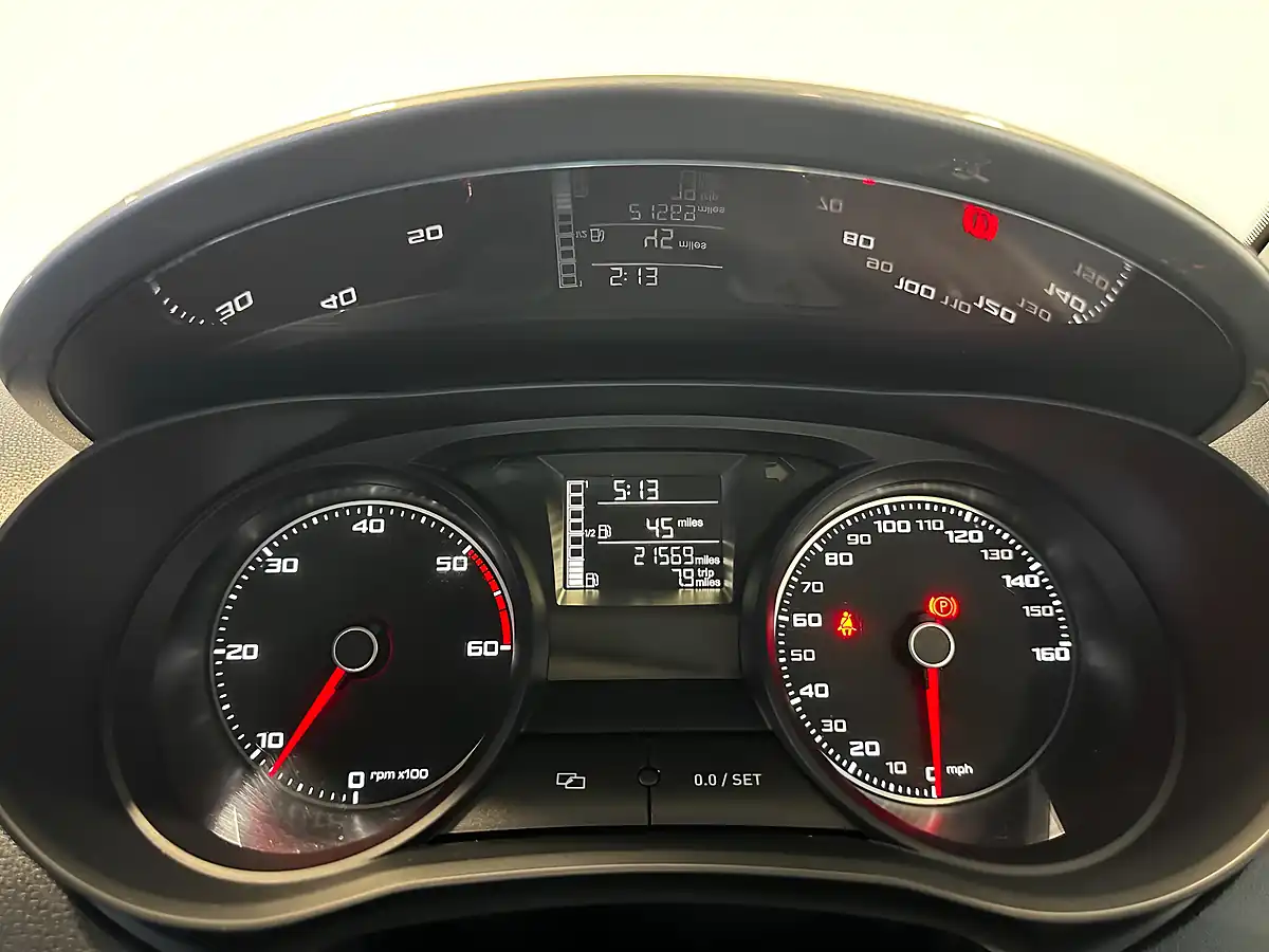 Used 2015 SEAT Ibiza Fr White - Interior and Exterior details 19
