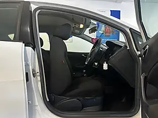 Used 2015 SEAT Ibiza Fr White - Interior and Exterior details 3