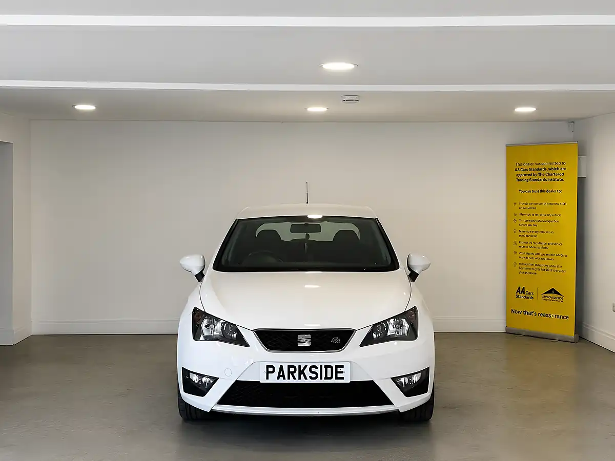Used 2015 SEAT Ibiza Fr White - Interior and Exterior details 5