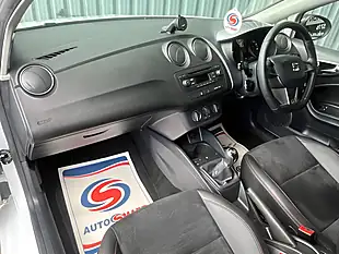 Used 2015 SEAT Ibiza Fr White - Interior and Exterior details 14