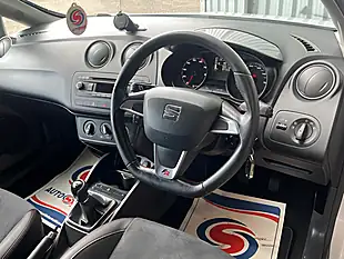 Used 2015 SEAT Ibiza Fr White - Interior and Exterior details 5
