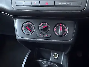 Used 2015 SEAT Ibiza I Tech Sport Coupe Nevada White - Interior and Exterior details 16