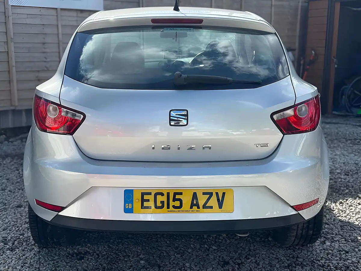 Used 2015 SEAT Ibiza I Tech Sport Coupe Silver - Interior and Exterior details 7