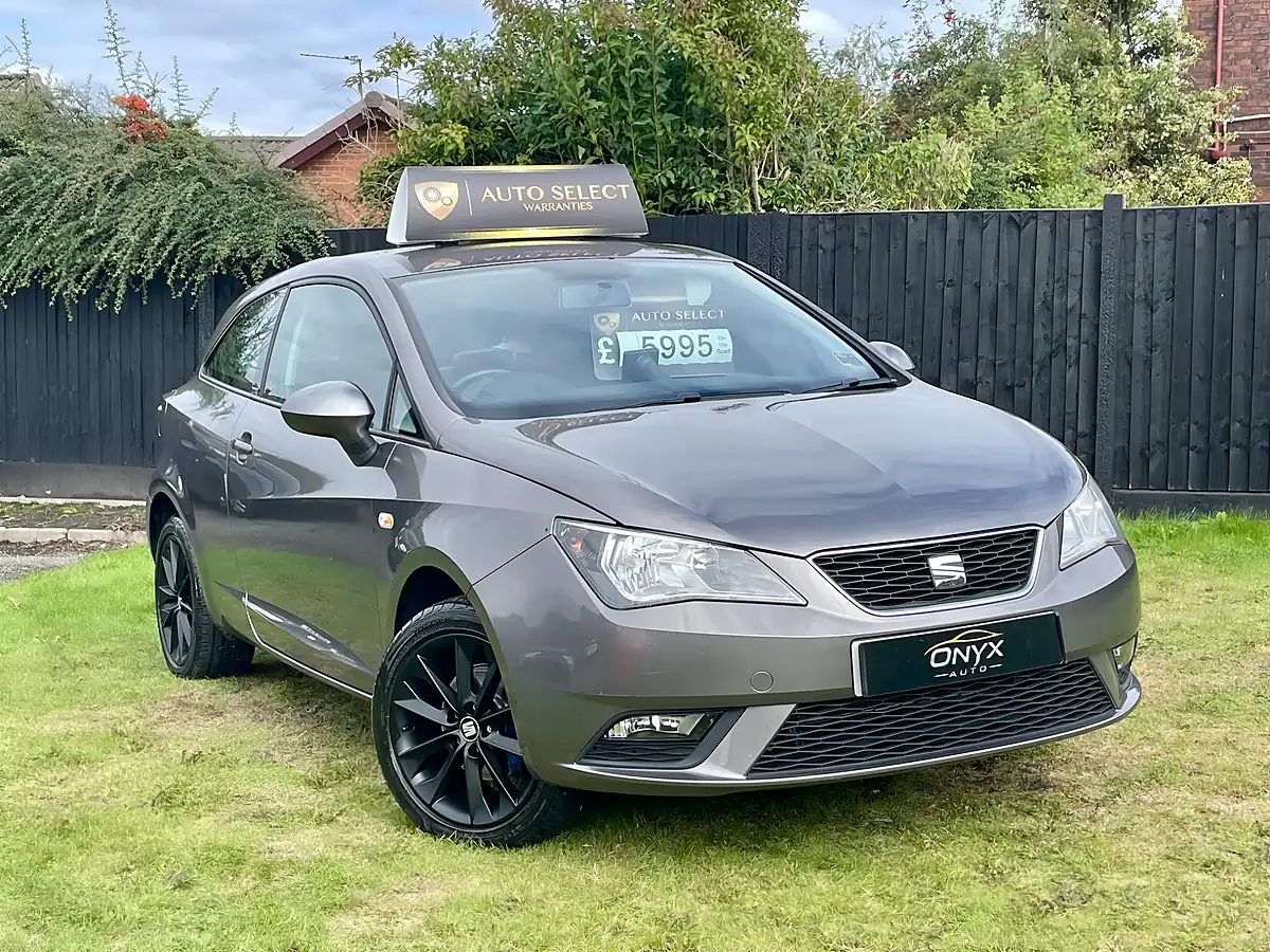 Used 2015 SEAT Ibiza I-Tech Sport Coupe Technic Grey - Front View