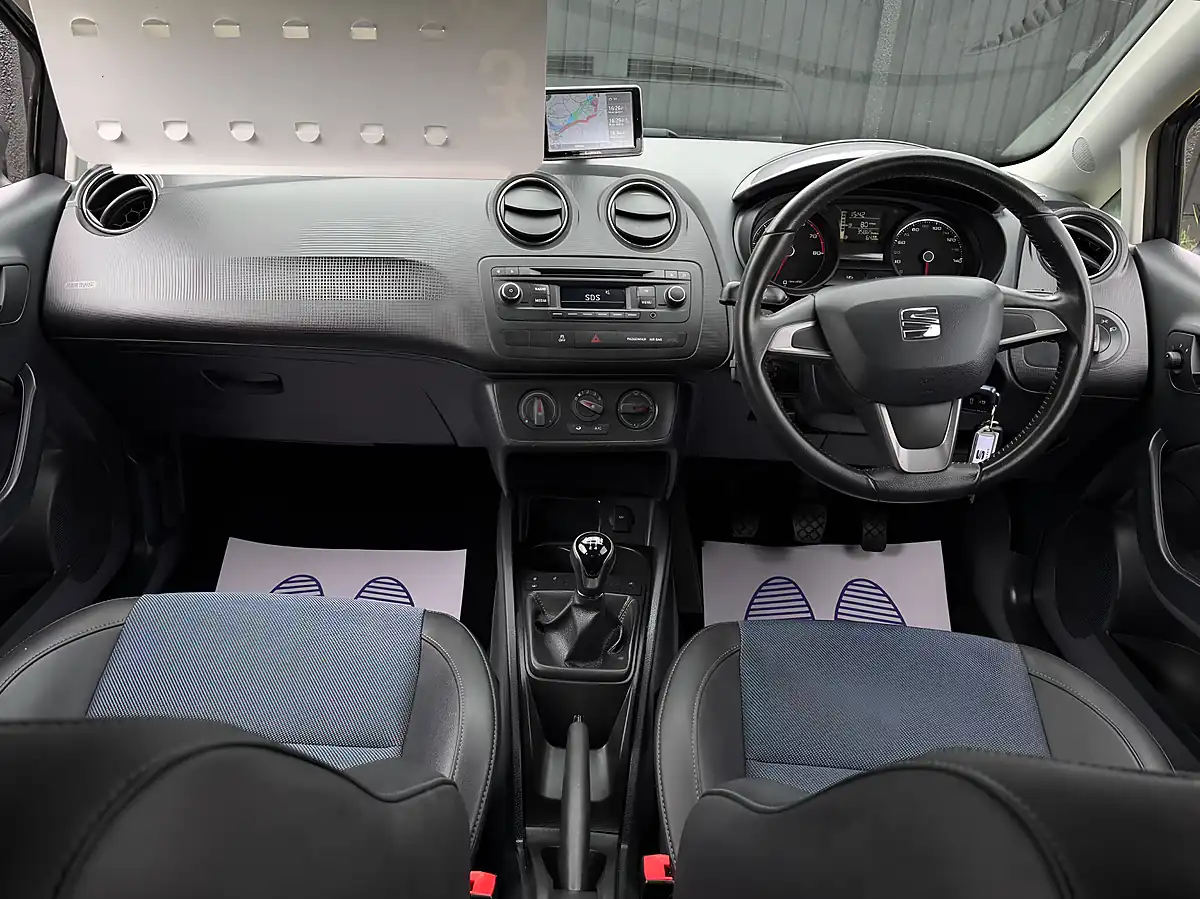 Used 2015 SEAT Ibiza I-Tech Sport Coupe Technic Grey - Interior and Exterior details 14