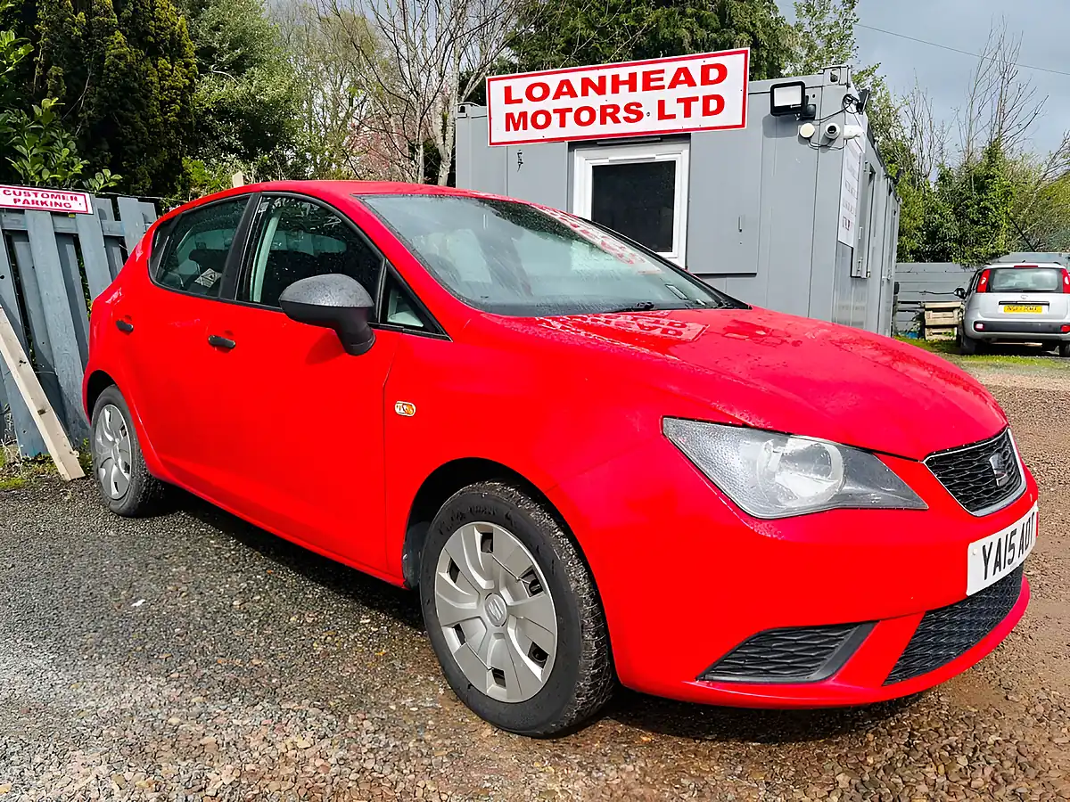 Used 2015 SEAT Ibiza S Red - Front View
