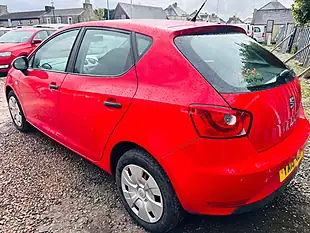 Used 2015 SEAT Ibiza S Red - Interior and Exterior details 10