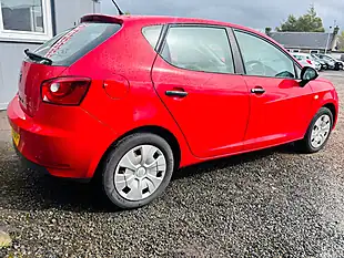 Used 2015 SEAT Ibiza S Red - Interior and Exterior details 15