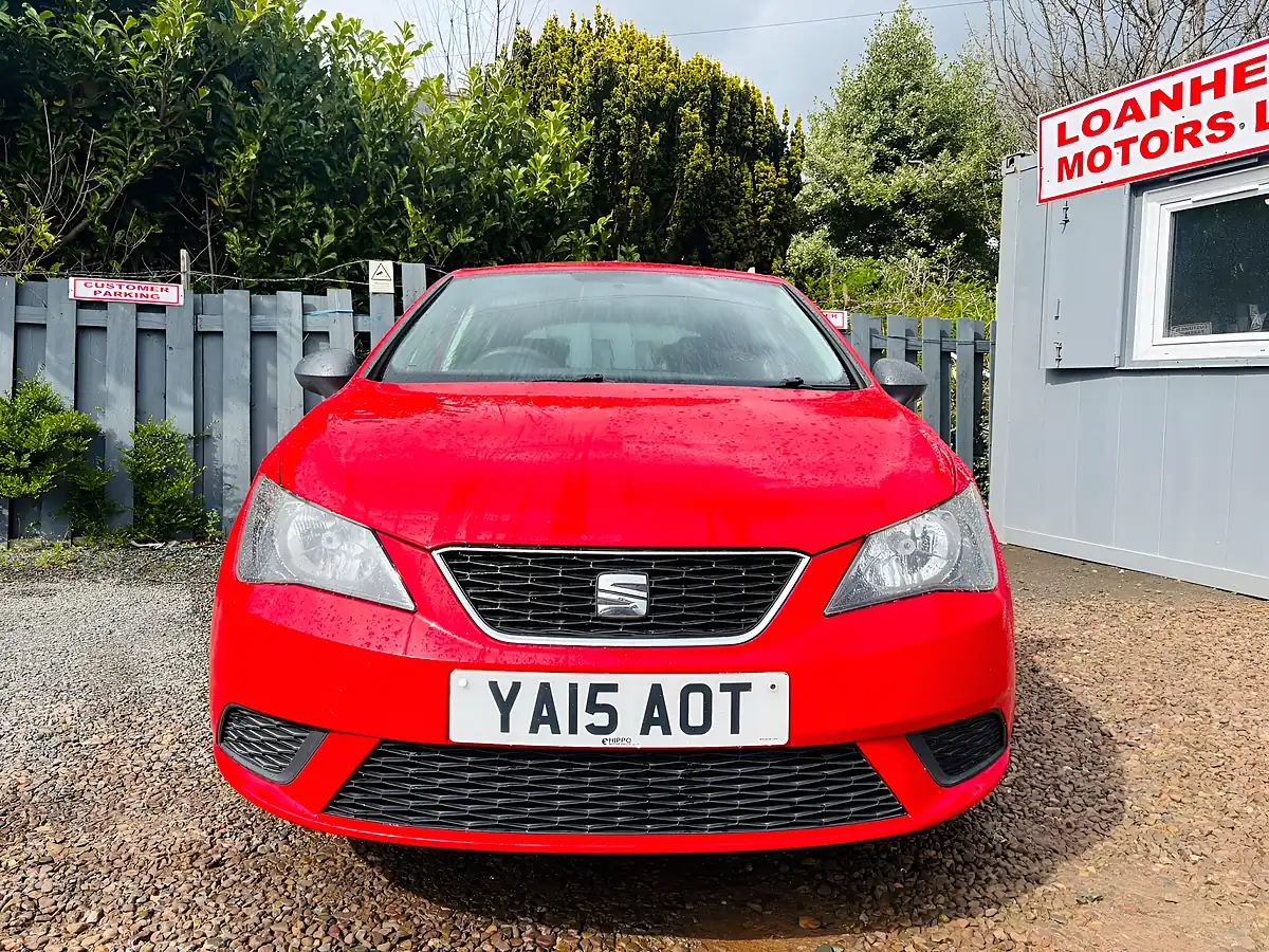 Used 2015 SEAT Ibiza S Red - Interior and Exterior details 4