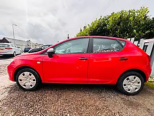 Used 2015 SEAT Ibiza S Red - Interior and Exterior details 7