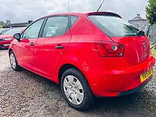 Used 2015 SEAT Ibiza S Red - Interior and Exterior details 9