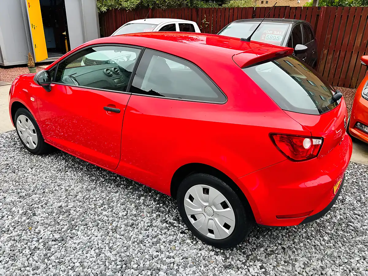 Used 2015 SEAT Ibiza S Sport Coupe Red - Interior and Exterior details 11