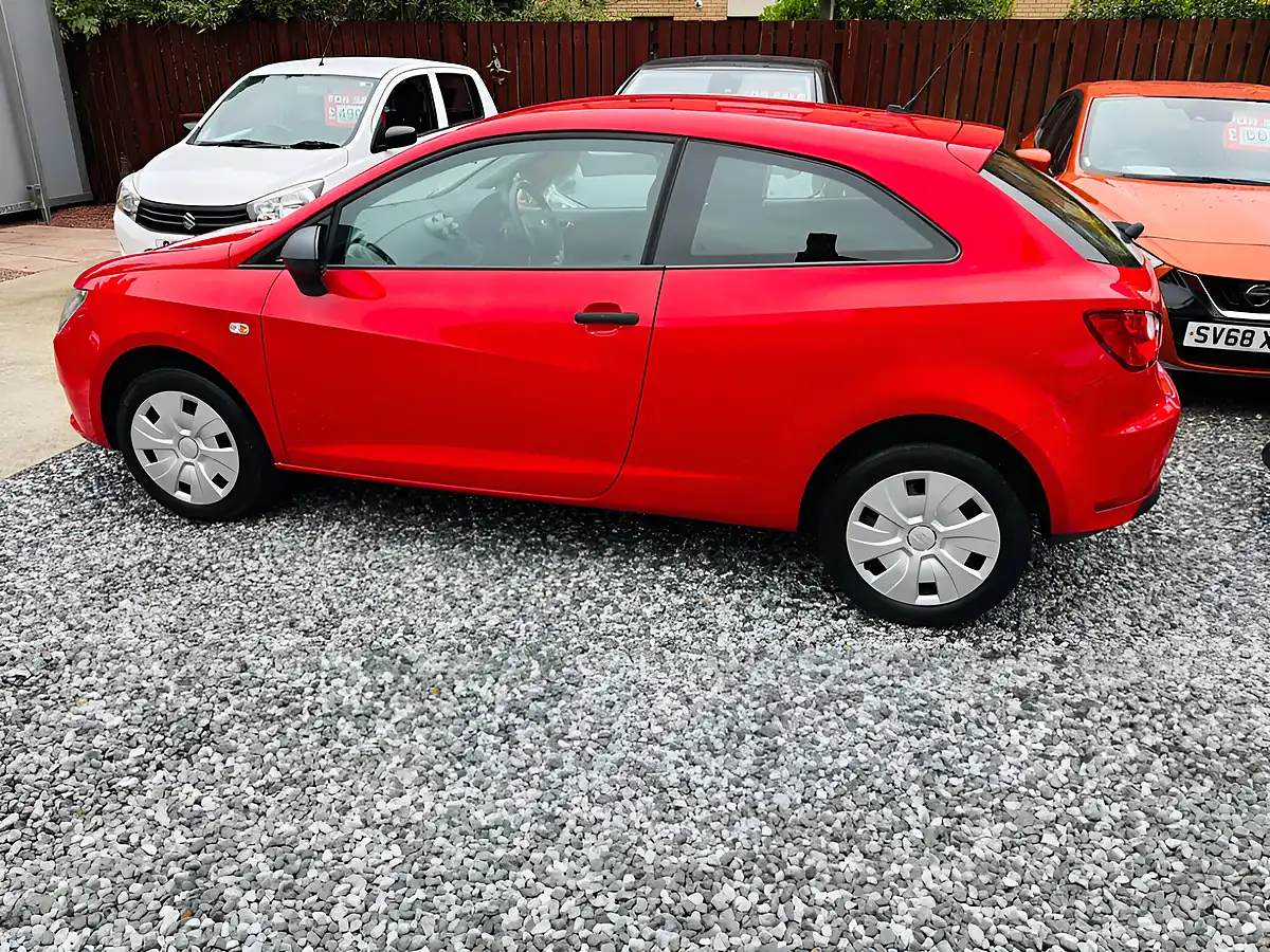 Used 2015 SEAT Ibiza S Sport Coupe Red - Interior and Exterior details 17