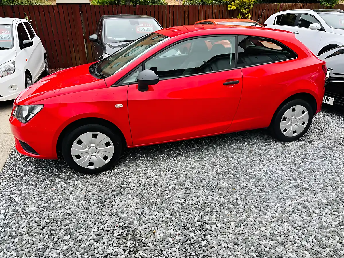 Used 2015 SEAT Ibiza S Sport Coupe Red - Interior and Exterior details 19