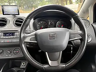 Used 2015 SEAT Ibiza Toca Black - Interior and Exterior details 18
