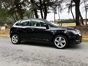 Used 2015 SEAT Ibiza Toca Black - Interior and Exterior details 3