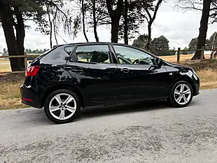 Used 2015 SEAT Ibiza Toca Black - Interior and Exterior details 5