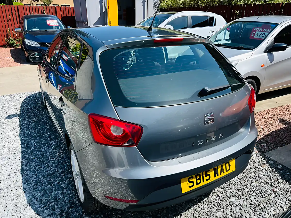 Used 2015 SEAT Ibiza Toca Grey - Interior and Exterior details 6
