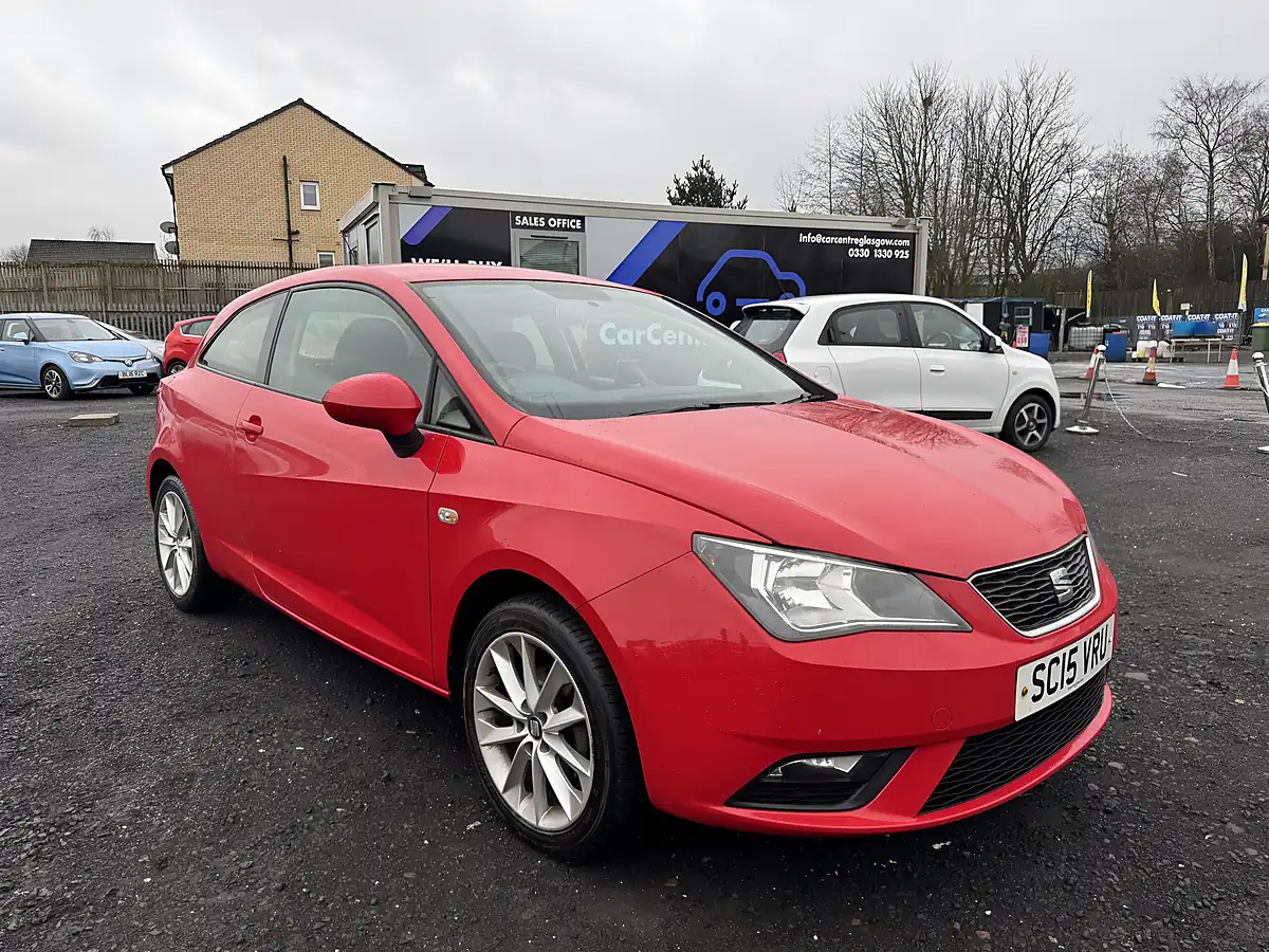 Used 2015 SEAT Ibiza Toca Red - Front View
