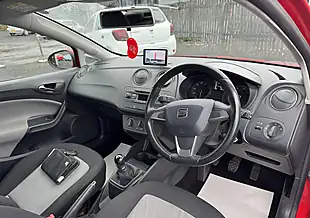 Used 2015 SEAT Ibiza Toca Red - Interior and Exterior details 13